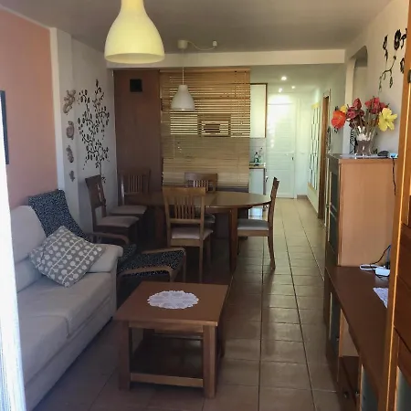 Апартаменты 2 Bedroom With Parking, Wifi, Views & Heated Pool Плайя-Параисо