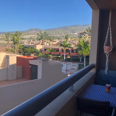2 Bedroom With Parking, Wifi, Views & Heated Pool Плайя-Параисо
